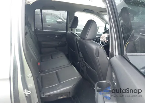 2017 Honda Ridgeline Rtl-T из США, поврежденный, VIN 5FPYK3F65HB022669